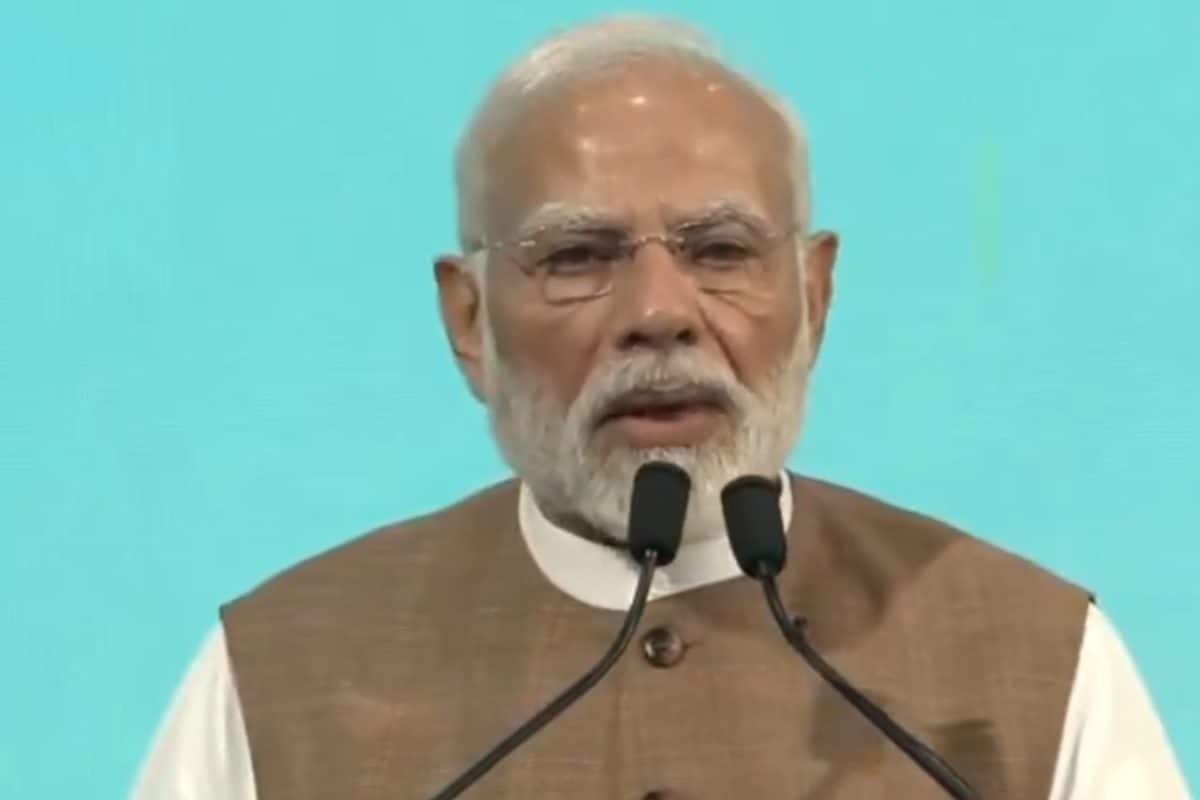 PM Modi Greets People Of Karnataka, MP, Kerala, Haryana, Chhattisgarh On Statehood Day
