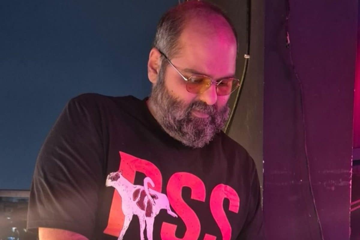 Kunal Kamra Stirs Fresh Row With T-Shirt Post: 8 Most Controversial Moments Of The Comedian