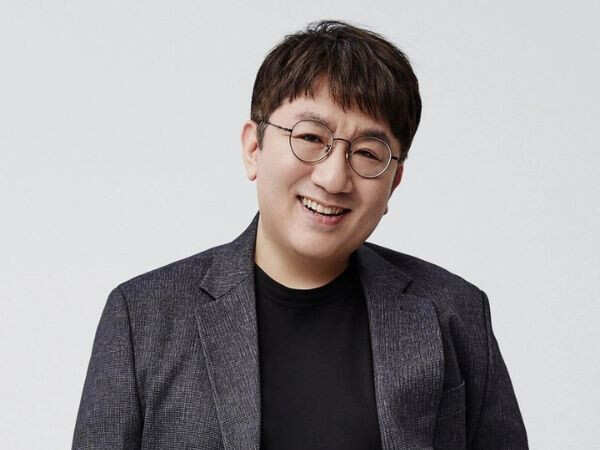 HYBE Founder Bang Si Hyuk Questioned Again in Unfair Trading Case