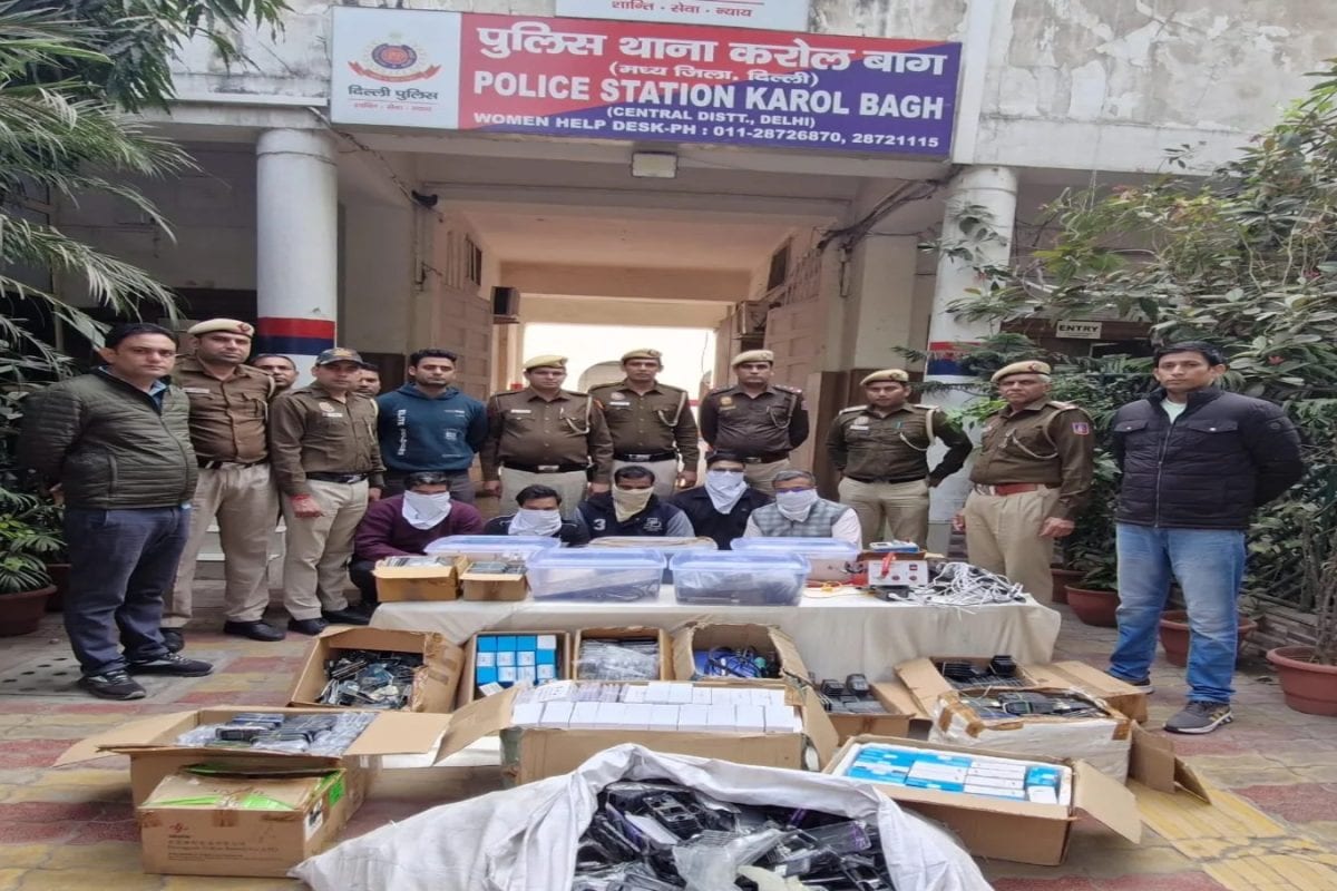 Delhi Police Bust Illegal IMEI-Tampering Unit; 1,826 Phones, Laptops Seized In Karol Bagh Raid