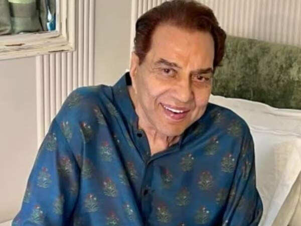 IFTDA Files Complaint After Paparazzi Invade Dharmendraâs Home Privacy