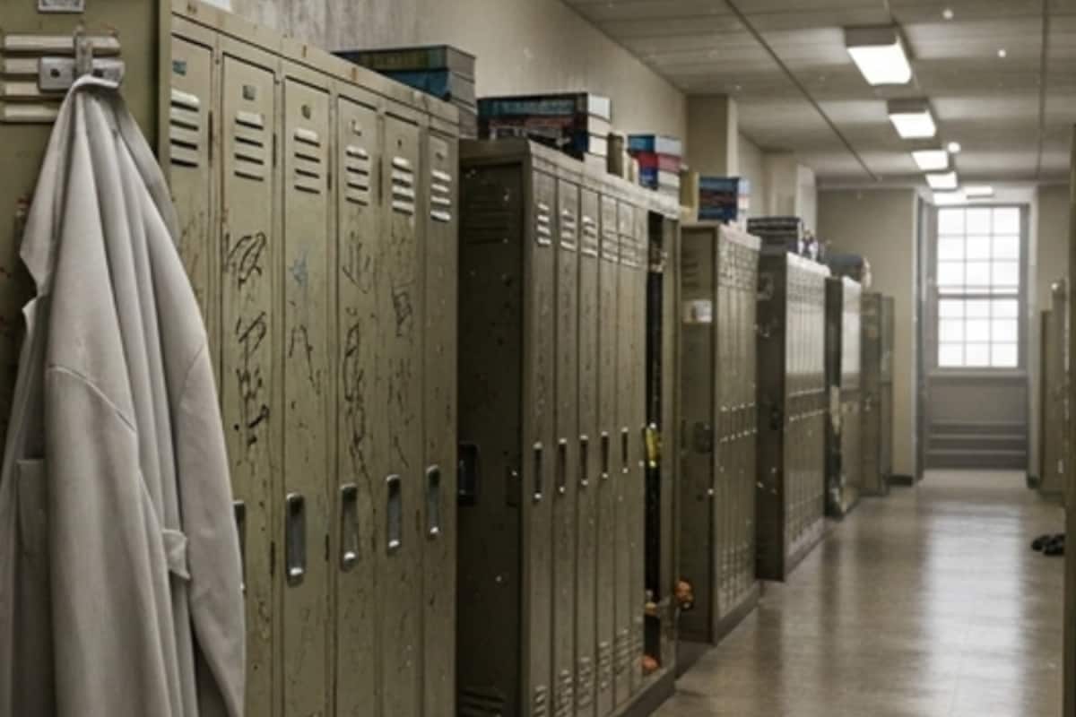 J&K Tightens Scrutiny On Medical Staff After Doctors’ Arrests In Faridabad Module Case