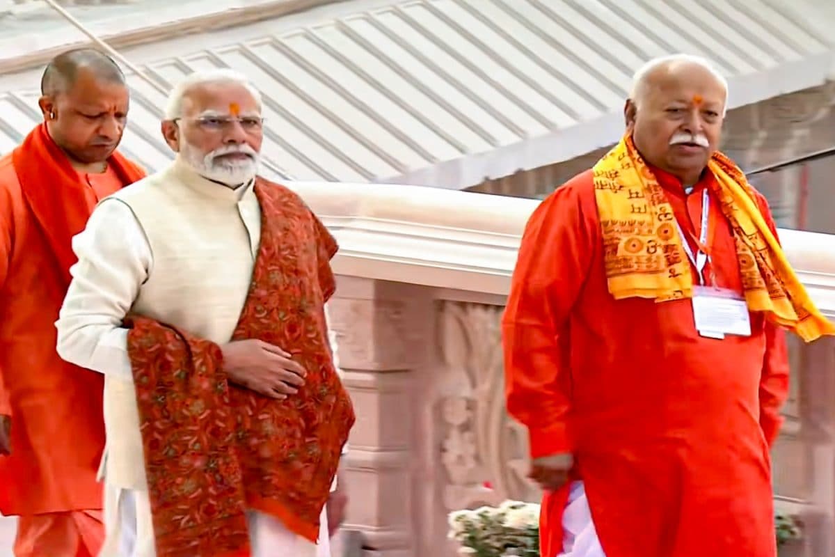 PM Modi Leads Ram Temple Flag Hoisting With Yogi Adityanath, Mohan Bhagwat | Watch