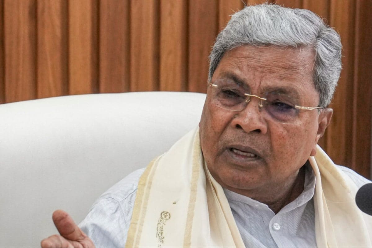 Siddaramaiah Holds High-Profile Dinner Meet With Karnataka Ministers, Sparks Leadership Buzz