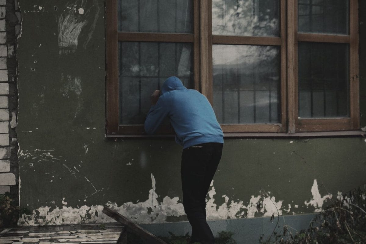 How A Stolen Earbud Helped Bengaluru Police Track A Thief In A Day