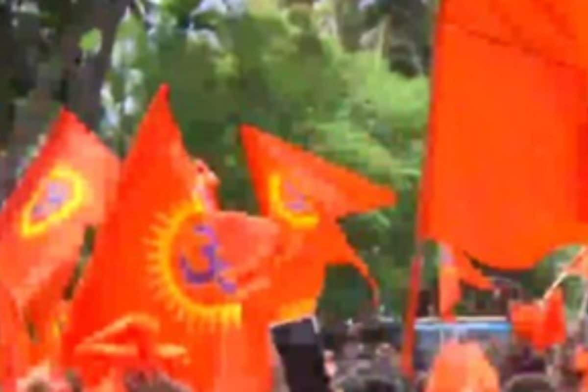 Tense Situation In Karnataka’s Srirangapatna As Devotees Attempt To Storm Jamia Masjid