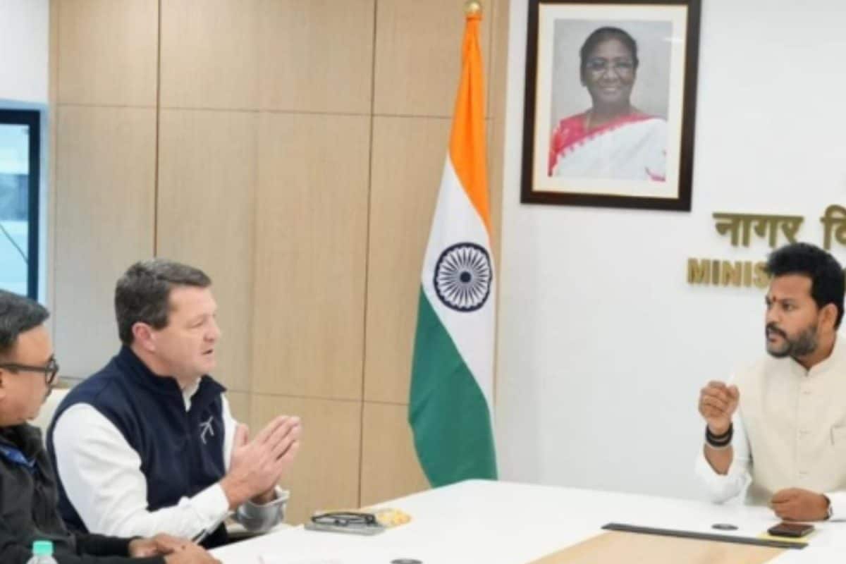 Centre Curtails 10% Of IndiGo Routes After Disruptions As CEO Elbers Meets Aviation Minister