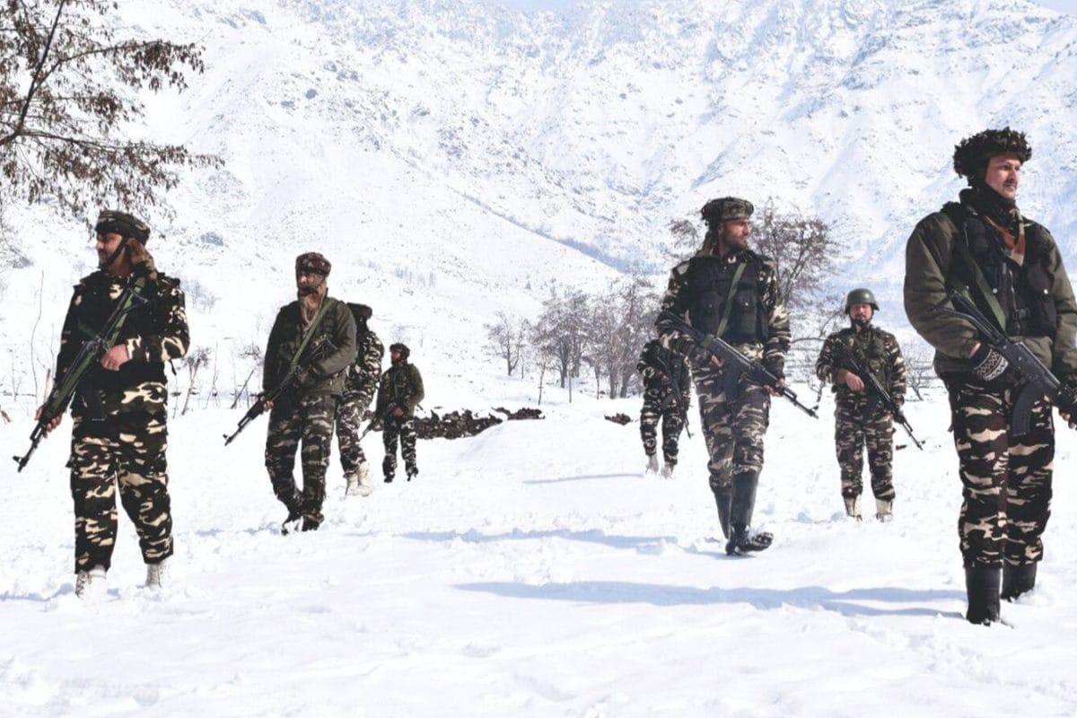 Amit Shah Sends Greetings On SSB’s 62nd Raising Day, Honours The Martyrs Who Gave Their Lives Amit Shah Sends Greetings On SSB’s 62nd Raising Day, Honours The Martyrs Who Gave Their Lives