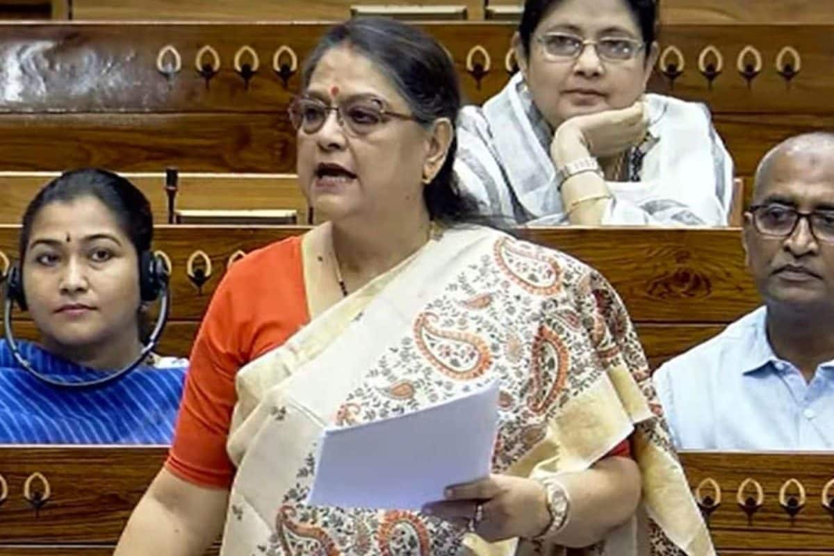 ECI Calls TMC MP’s Claim ‘Misleading’, Denies Deletion Of Her Family Members From SIR Draft List ECI Calls TMC MP’s Claim ‘Misleading’, Denies Deletion Of Her Family Members From SIR Draft List