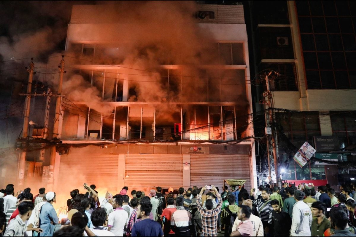 News18 Afternoon Digest: Bangladesh Urges Calm Amid Protests, Cordial Conversation Between PM Modi, Priyanka Gandhi On Wayanad & Other Stories