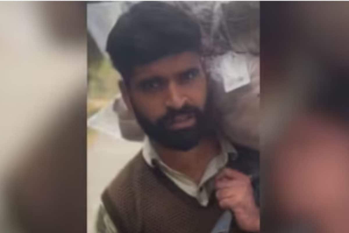 Bajrang Dal Leader Booked For Assaulting Kashmiri Shawl Vendor In Uttarakhand Bajrang Dal Leader Booked For Assaulting Kashmiri Shawl Vendor In Uttarakhand