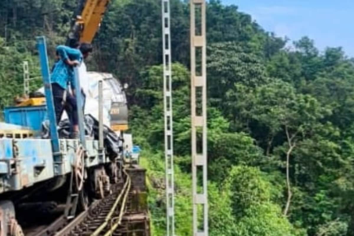 One Of The Toughest Terrains On Indian Railway Network Now Fully Electrified — Know Unique Features One Of The Toughest Terrains On Indian Railway Network Now Fully Electrified — Know Unique Features
