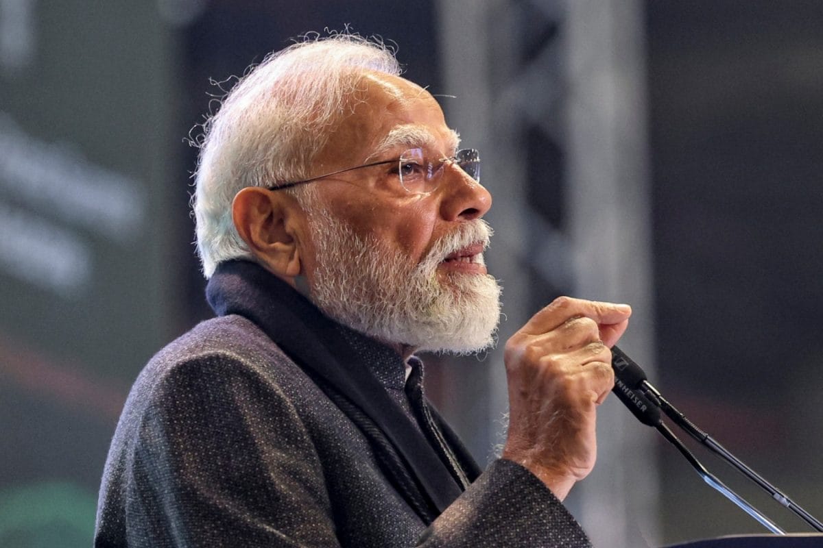 News18 Evening Digest: PM Modi Stresses 2025 Shifts, Hindu Man Killed In Accidental Firing In Bangladesh & Other Top Stories News18 Evening Digest: PM Modi Stresses 2025 Shifts, Hindu Man Killed In Accidental Firing In Bangladesh & Other Top Stories