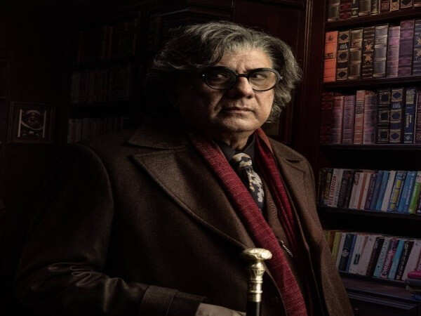 Boman Iranis Look From Prabhass The Raja Saab Is Intriguing