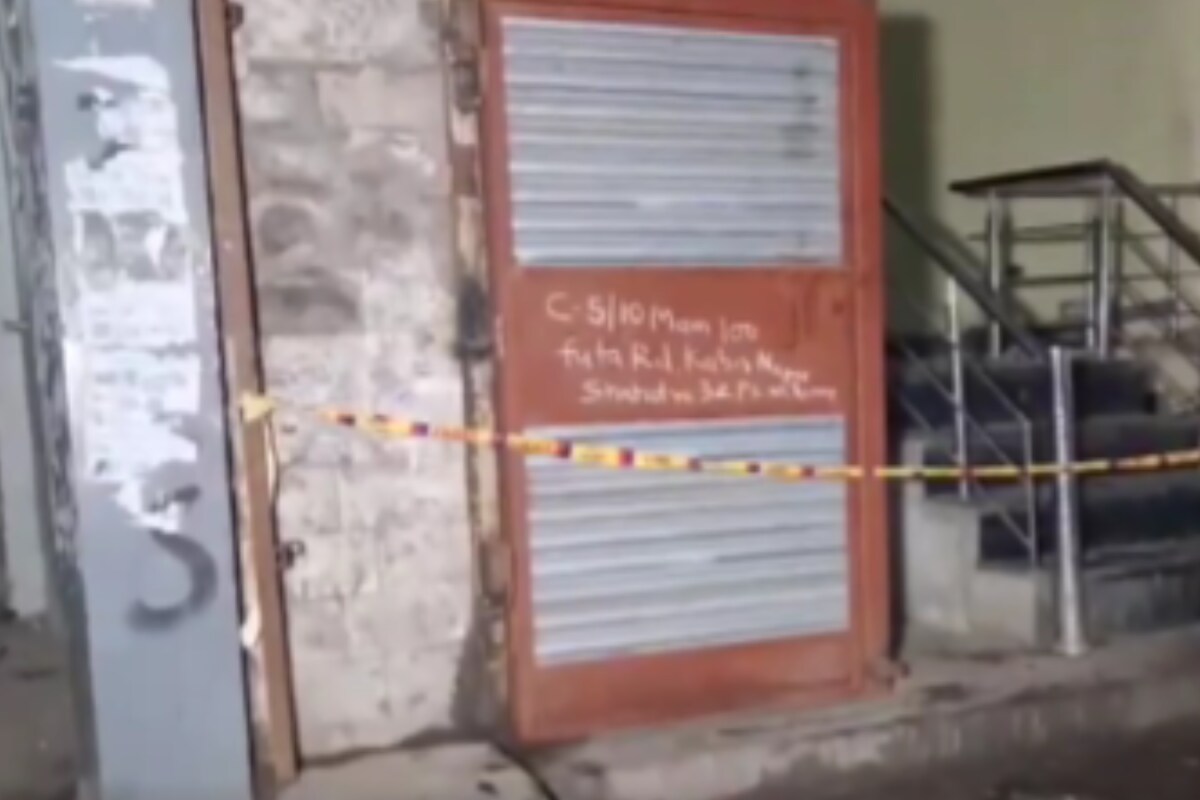 24-Year-Old Shot Dead Outside Delhi Cafe Over Unpaid Loan; Family Accuses Father-Son Duo 24-Year-Old Shot Dead Outside Delhi Cafe Over Unpaid Loan; Family Accuses Father-Son Duo