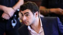 Man accused of impersonating FBI agent in bid to free Luigi Mangione