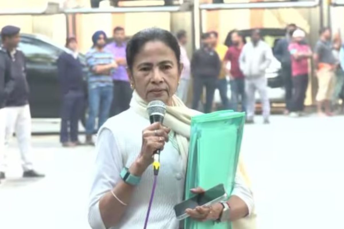 ‘Evidence-Based, Not Political’: ED Sources Counter Mamata Banerjee On I-PAC Raids ‘Evidence-Based, Not Political’: ED Sources Counter Mamata Banerjee On I-PAC Raids