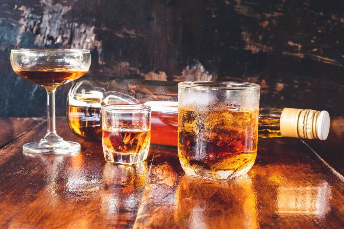 Rs 1,600+ Crore In 9 Days: What Drove Karnataka’s New Year Liquor Boom