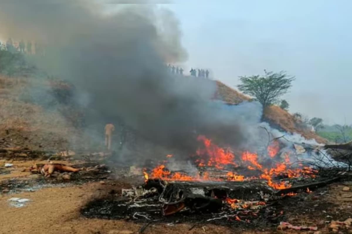 ‘I Saw It With My Eyes’: Eyewitness Says ‘Massive Explosions’ Followed Ajit Pawar’s Plane Crash