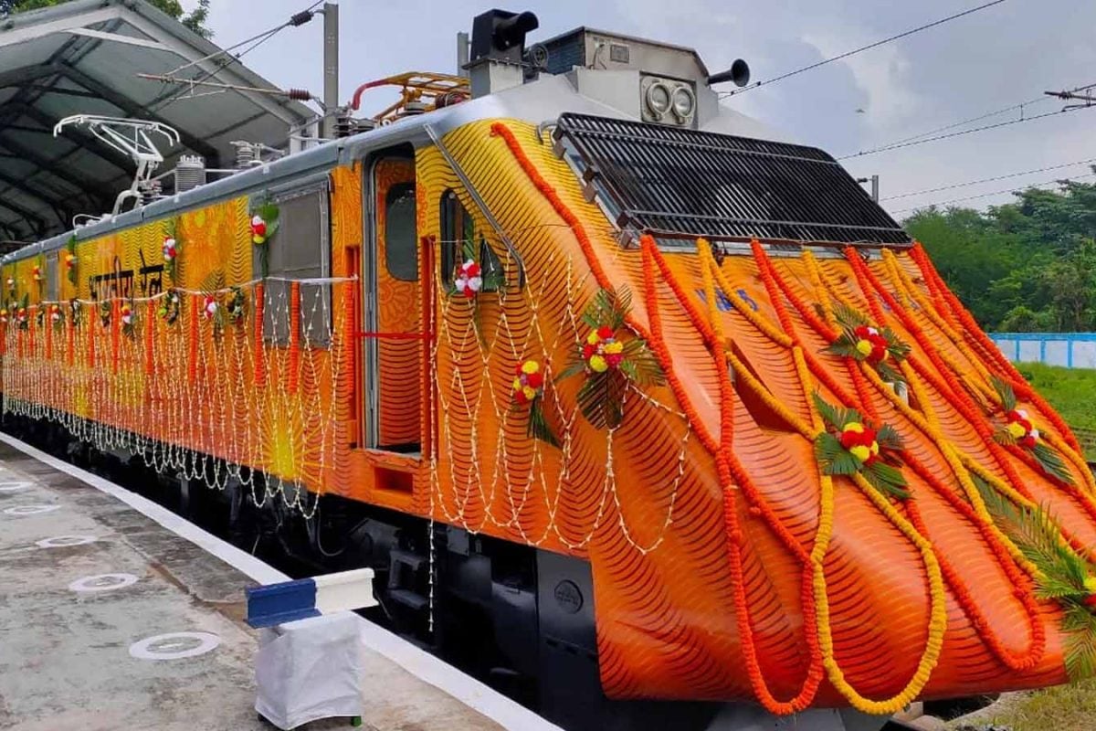 Top 10 Fastest Trains In India: Speed, Routes And Features