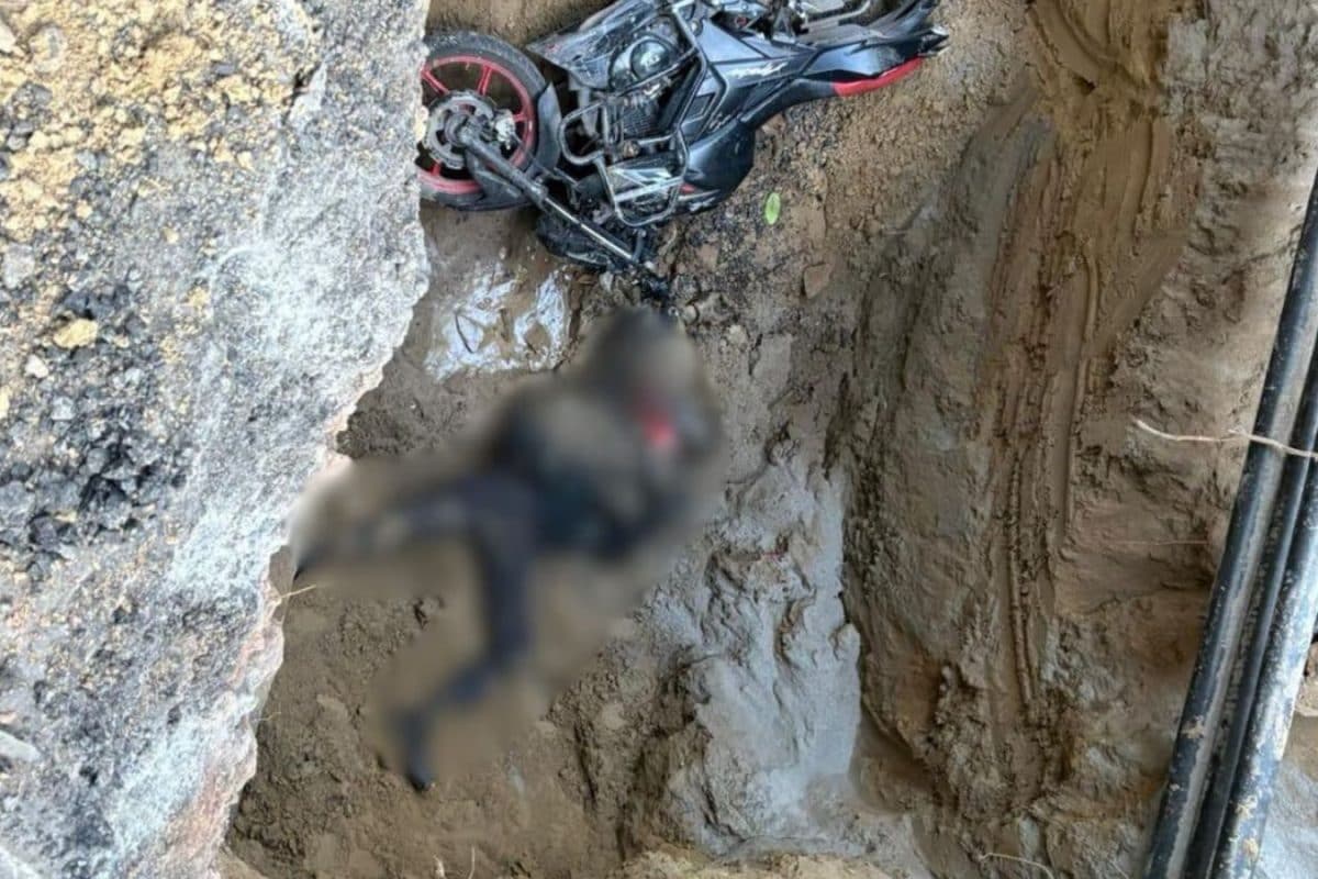 Delhi Biker Remained In Pit For 8 Hours; Five People Knew, But No One Tried To Rescue