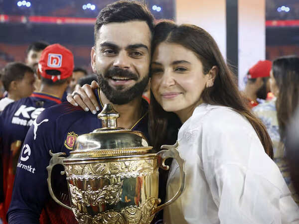 Virat Kohli and Anushka Sharma Celebrate RCBâs WPL Win