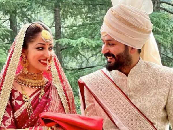 Yami Gautam Reviews Aditya Dhars Dhurandhar 2 Calls It Emotional Yami Gautam Reviews Aditya Dhars Dhurandhar 2 Calls It Emotional