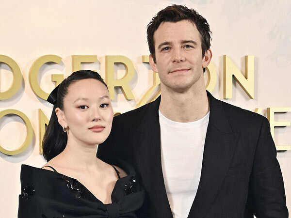 Exclusive: Bridgertonâs Yerin Ha Says Luke Thompson took Her Under His Wing From Day 1 of Filming