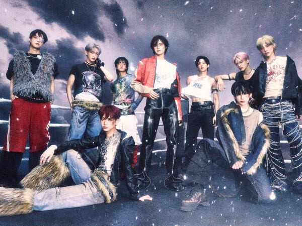 Japanese Band andTEAM Share Spring Ballad Sakura-iro Yell With New Live Clip