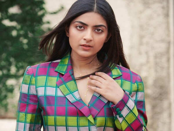 Aamir Khan Cheers for Zayn Marie Khan As She Joins Adivi Seshs Dacoit