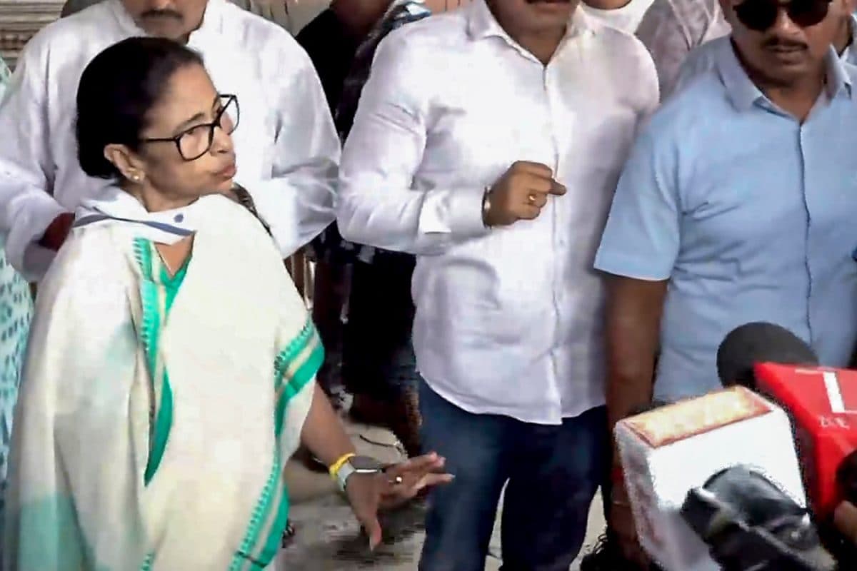 ‘TMC Will Get Two-Thirds Majority’: Mamata Banerjee Alleges CRPF, Observers ‘Beating People’