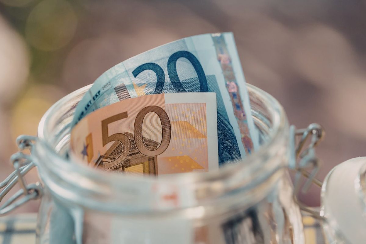 Indian Rupee Vs Euro: What Rs 1000 Actually Feels Like In Europe