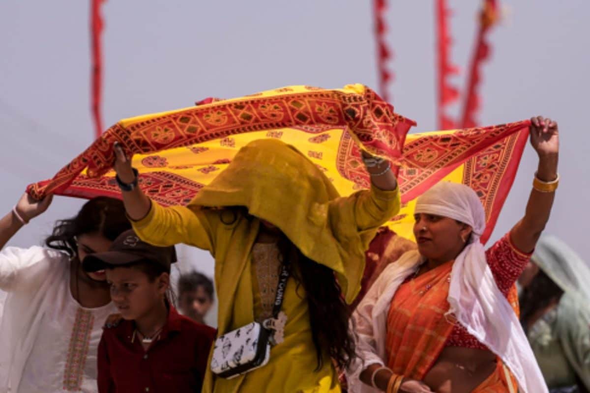 Kerala Records High UV levels As Temperature Continues To Soar, Orange Alert Issued In 4 Areas