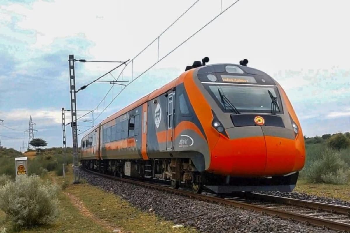 Vande Bharat Sleeper To Now Connect Bengaluru-Mumbai, Railway Ministry Gives Approval