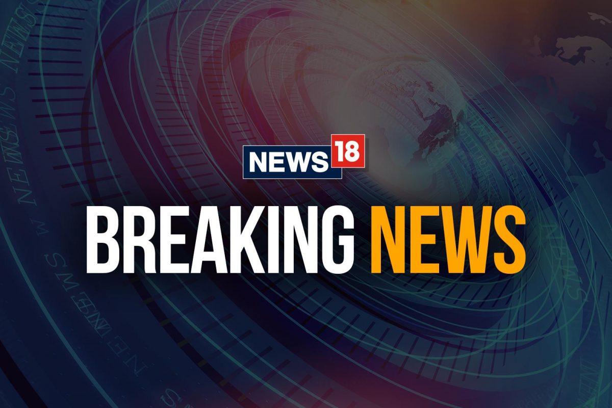 EPS Takes Big Action Against Rebel AIADMK MLAs: CV Shanmugam, SP Velumani Removed From Party Posts