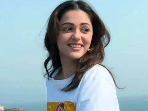 Aneet Paddas Shakti Shalini Avoids Locking Horns With Shah Rulh Khanâs King?