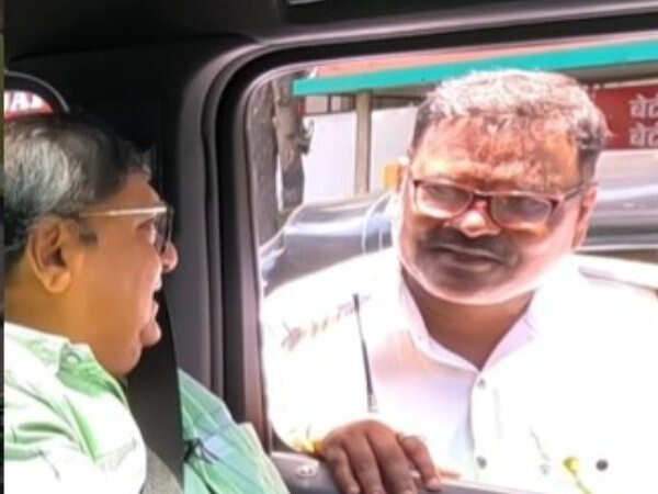 Rakesh Bedi Gets Recognised By Traffic Police Hilarious Video Goes Viral