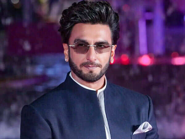 FWICE Withdraws Non-Cooperation Directive Against Ranveer Singh Following Legal Notice