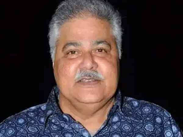 âœWe Wish The Honour Had Come Earlierâ- Satish Shahs Cousin to Accept Padma Shri On His Behalf